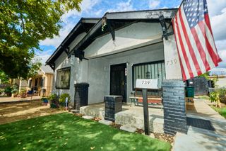 739 E 2nd St, Stockton, CA 95206