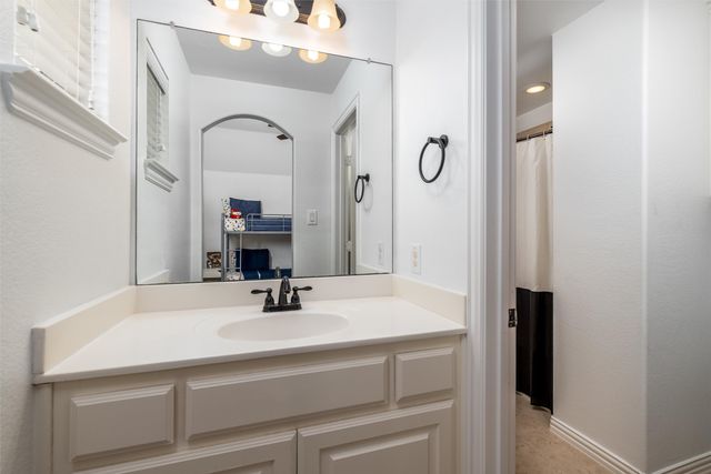 596 Deverson Drive, Rockwall, TX 75087