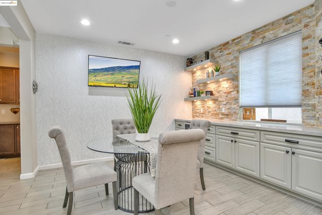 833 Marjoram Dr, Brentwood, CA 94513