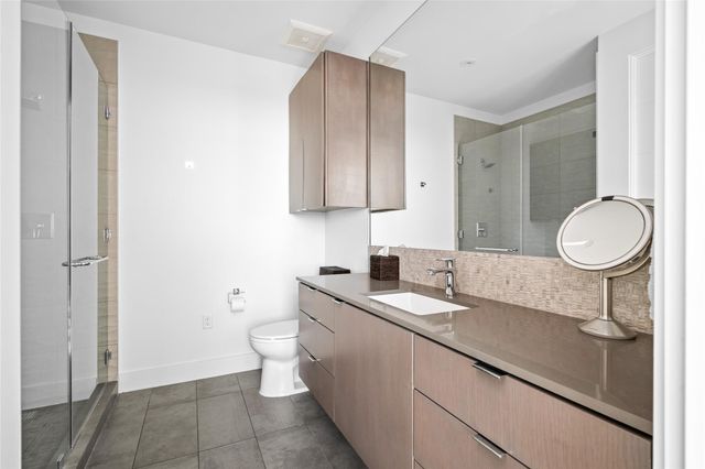 3331 D'amico Street 904, Houston, TX 77019