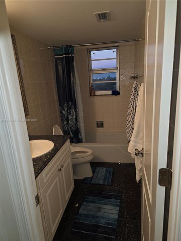 1811 Jefferson St 501, Hollywood, FL 33020