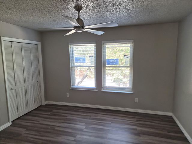 5616 Preston Oaks Road 202, Dallas, TX 75254