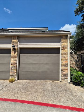 5616 Preston Oaks Road 202, Dallas, TX 75254