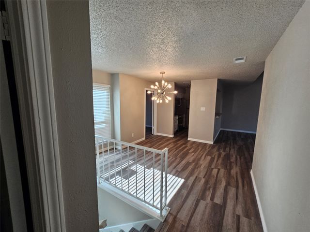 5616 Preston Oaks Road 202, Dallas, TX 75254