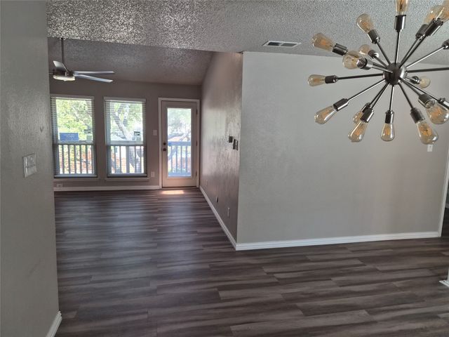 5616 Preston Oaks Road 202, Dallas, TX 75254