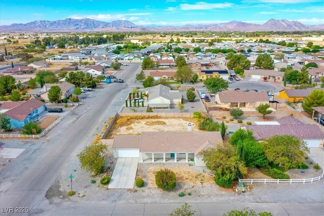 420 Round Up Court, Pahrump, NV 89048