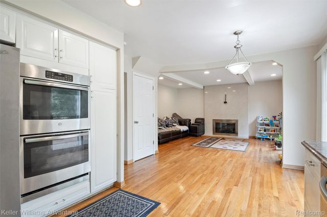 5016 Patrick Road, West Bloomfield Charter Township, MI 48322