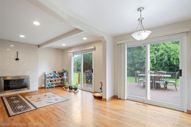 5016 Patrick Road, West Bloomfield Charter Township, MI 48322