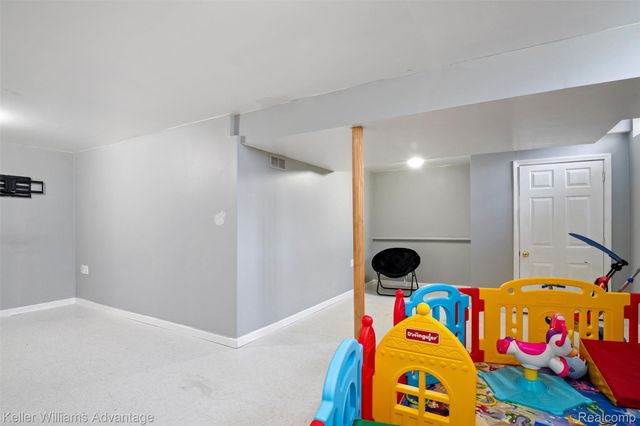 5016 Patrick Road, West Bloomfield Charter Township, MI 48322