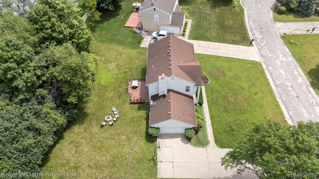 5016 Patrick Road, West Bloomfield Charter Township, MI 48322
