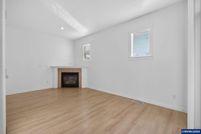 20618 SW Rockport Ln Ln, Beaverton, OR 97006