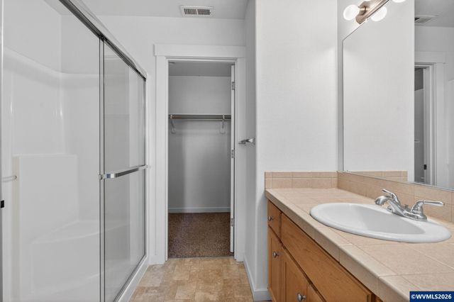 20618 SW Rockport Ln Ln, Beaverton, OR 97006