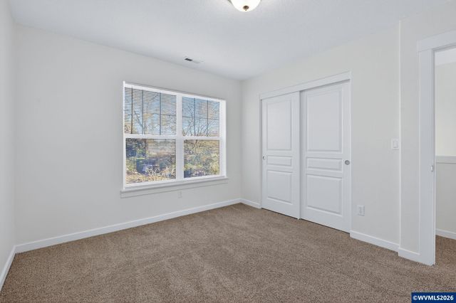 20618 SW Rockport Ln Ln, Beaverton, OR 97006