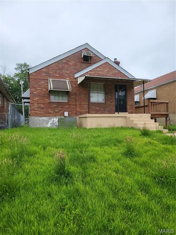 5806 Woodland Avenue, St Louis, MO 63120
