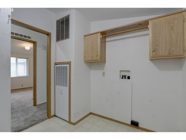 950 POMONA St 127, The Dalles, OR 97058