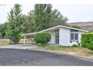 950 POMONA St 127, The Dalles, OR 97058