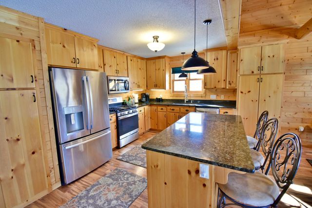 47151 Baffie Bend, Garrison, MN 56450