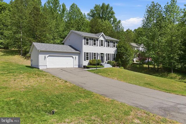 8349 REAGAN DR, King George, VA 22485
