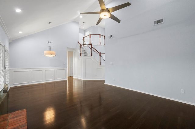 1819 Sandalwood Lane, Grapevine, TX 76051