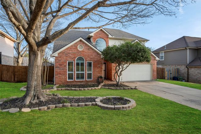 1819 Sandalwood Lane, Grapevine, TX 76051