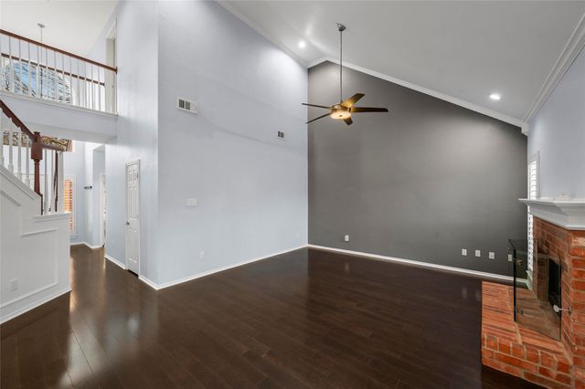 1819 Sandalwood Lane, Grapevine, TX 76051