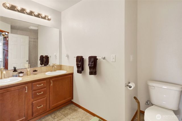 341 S French Avenue, Arlington, WA 98223