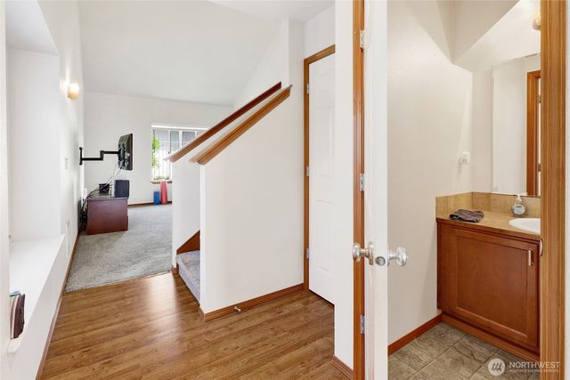 341 S French Avenue, Arlington, WA 98223
