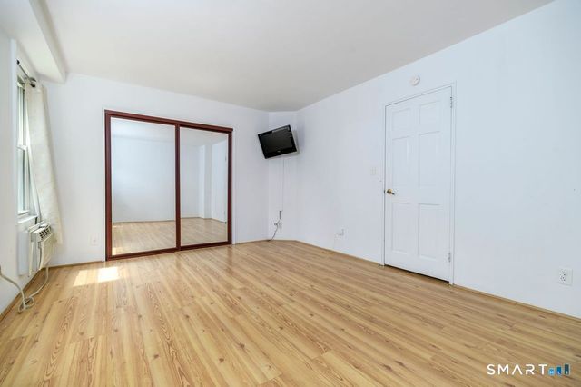 91 Strawberry Hill Avenue 235, Stamford, CT 06902