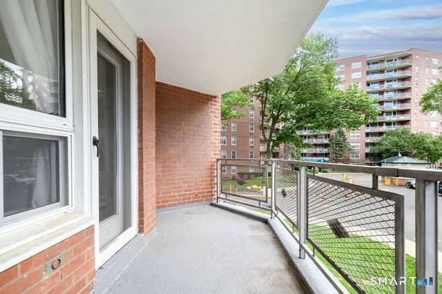 91 Strawberry Hill Avenue 235, Stamford, CT 06902