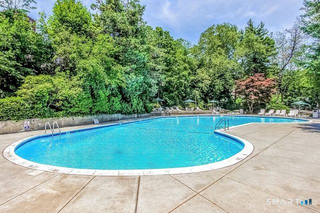 91 Strawberry Hill Avenue 235, Stamford, CT 06902