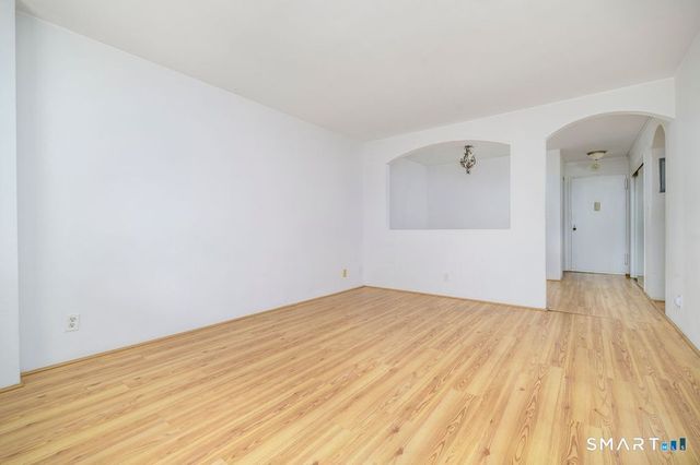 91 Strawberry Hill Avenue 235, Stamford, CT 06902
