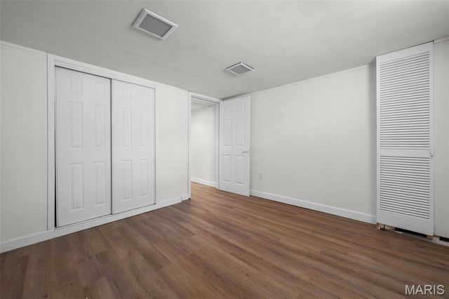 335 S Saint Charles Street, Florissant, MO 63031