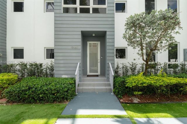 9161 NW 33rd St, Doral, FL 33172