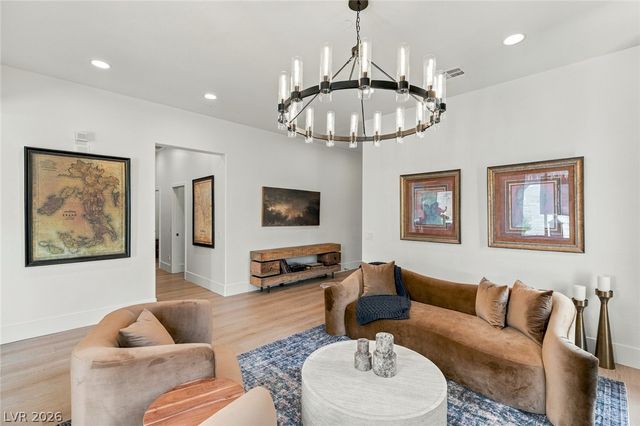 40 Stonemark Drive, Henderson, NV 89052