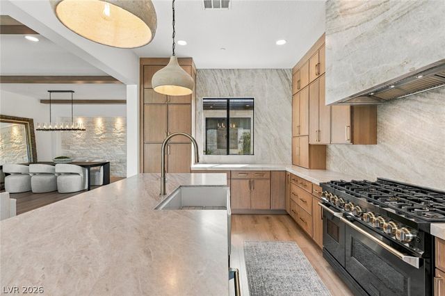 40 Stonemark Drive, Henderson, NV 89052