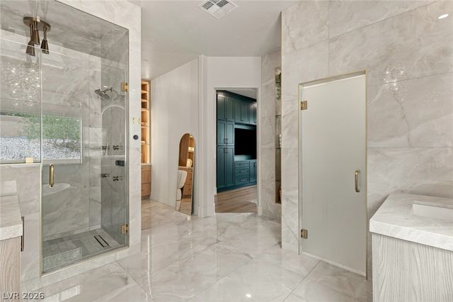 40 Stonemark Drive, Henderson, NV 89052