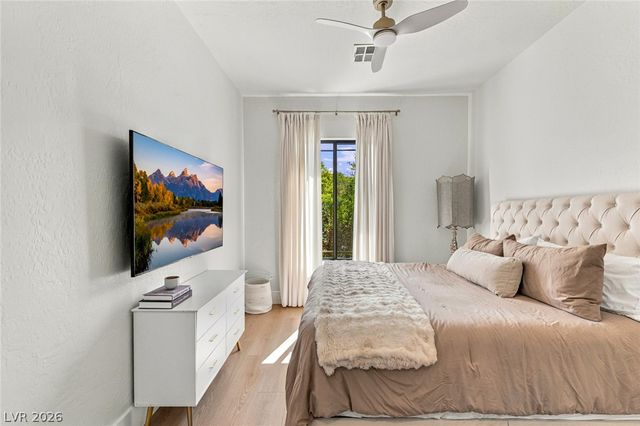 40 Stonemark Drive, Henderson, NV 89052