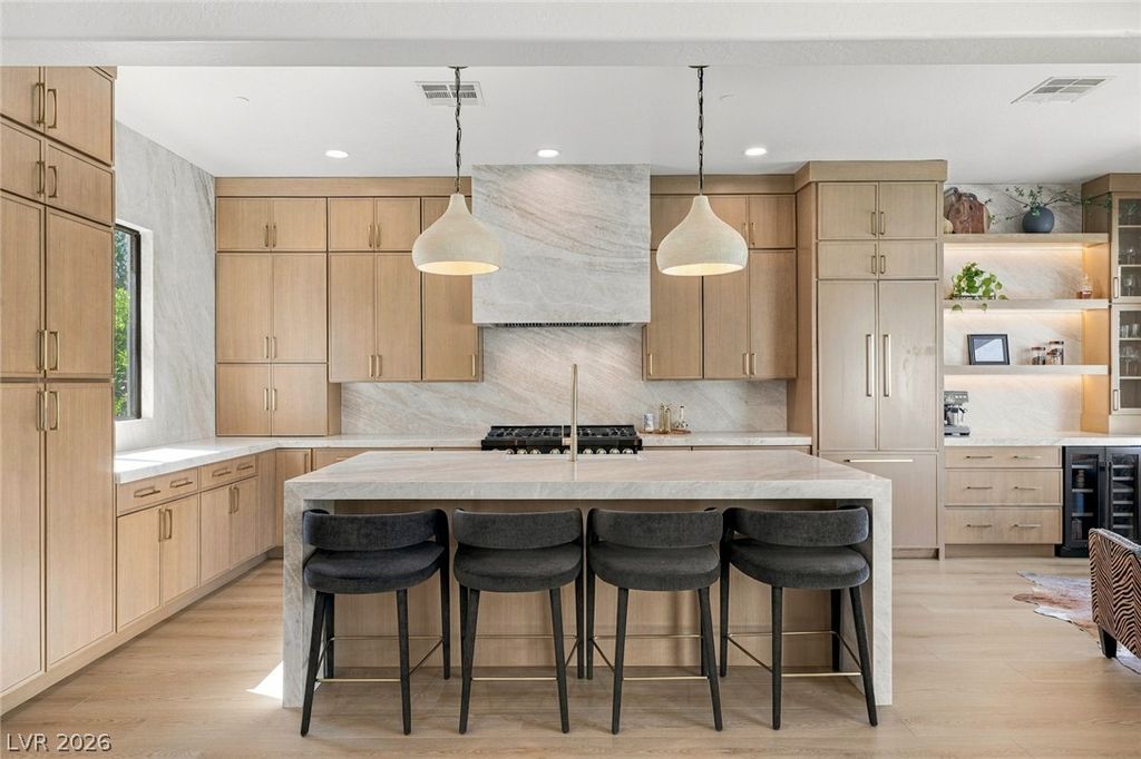 40 Stonemark Drive, Henderson, NV 89052