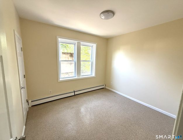 1333 East Main Street 1, Bridgeport, CT 06608