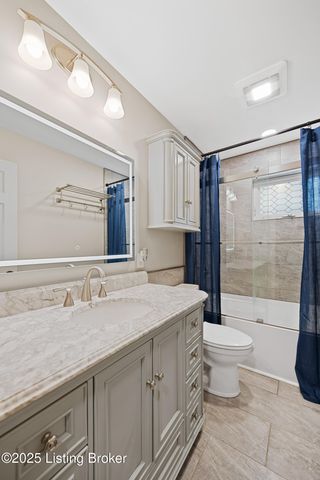 3907 Mamaroneck Rd, Louisville, KY 40218