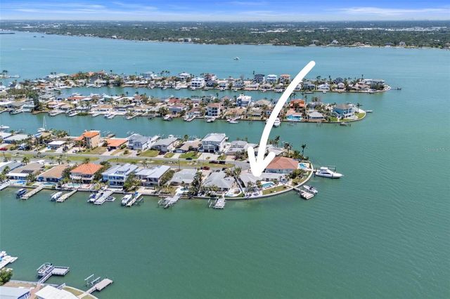 11050 7TH STREET E, Treasure Island, FL 33706
