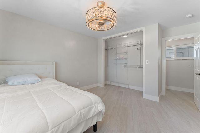 11050 7TH STREET E, Treasure Island, FL 33706