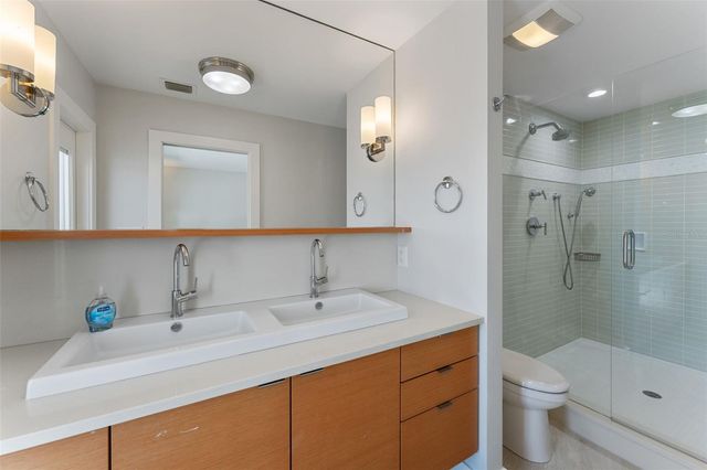 11050 7TH STREET E, Treasure Island, FL 33706