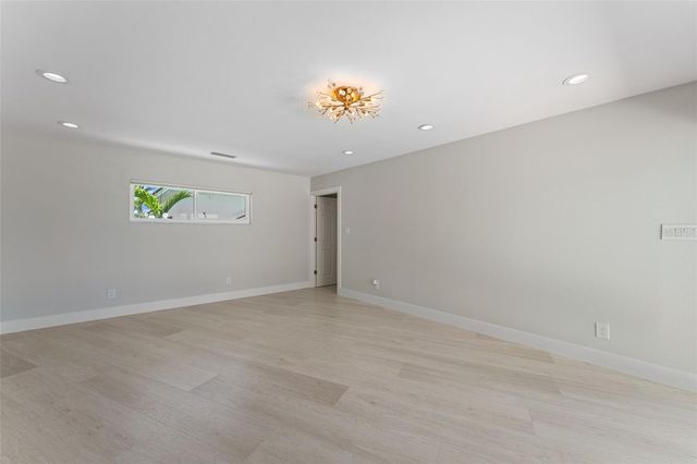 11050 7TH STREET E, Treasure Island, FL 33706