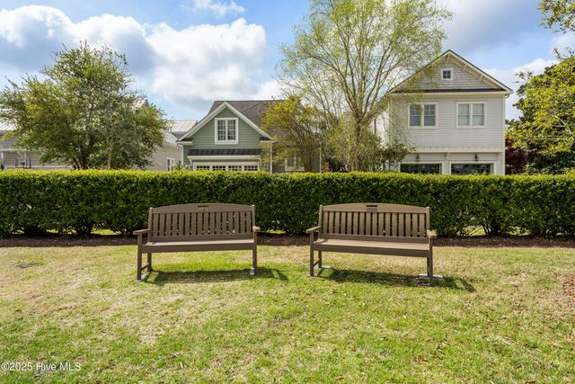 6533 Chalfont Circle, Wilmington, NC 28405