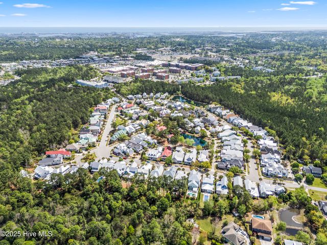 6533 Chalfont Circle, Wilmington, NC 28405