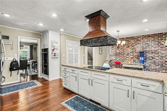 2103 Continental Avenue, Harrisonville, MO 64701
