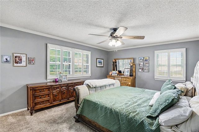 2103 Continental Avenue, Harrisonville, MO 64701