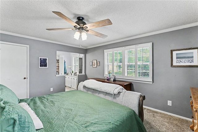 2103 Continental Avenue, Harrisonville, MO 64701