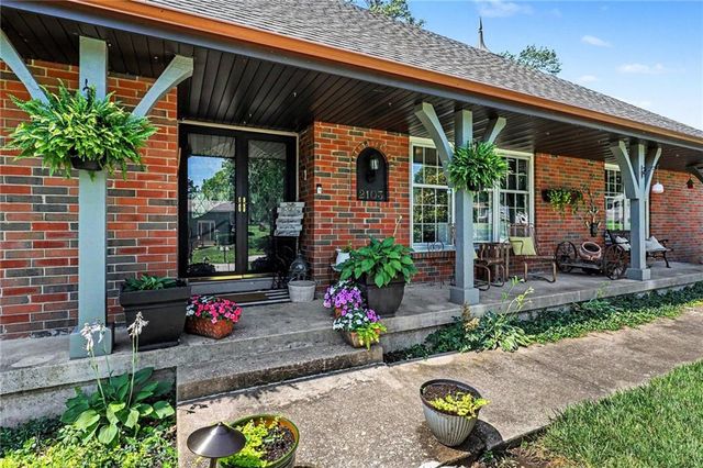 2103 Continental Avenue, Harrisonville, MO 64701